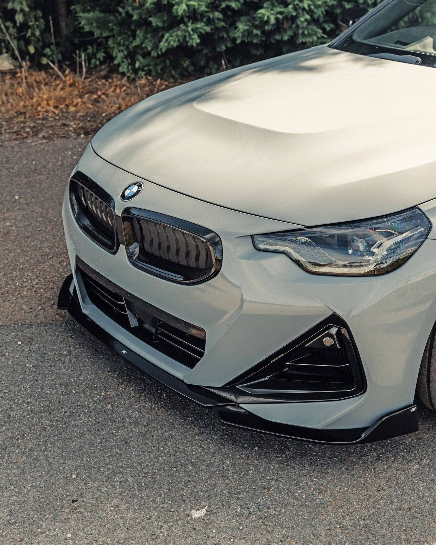BMW 2 Series & M240i G42 Gloss Black Front Splitter (2021+) - Evolve Automotive