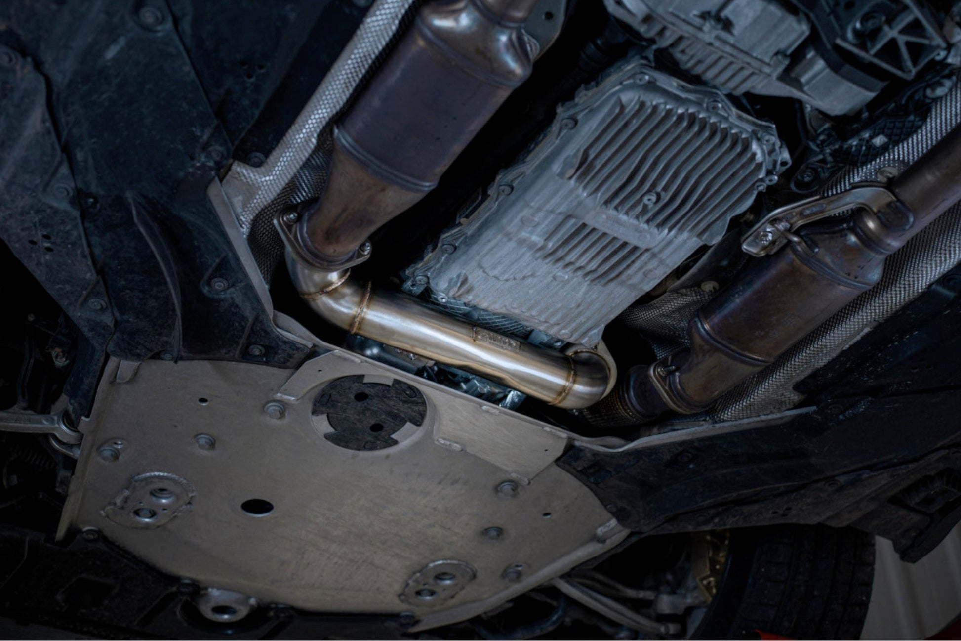 Scorpion Exhausts Front Crossover Pipe - BMW 2 Series G87 M2 - Evolve Automotive