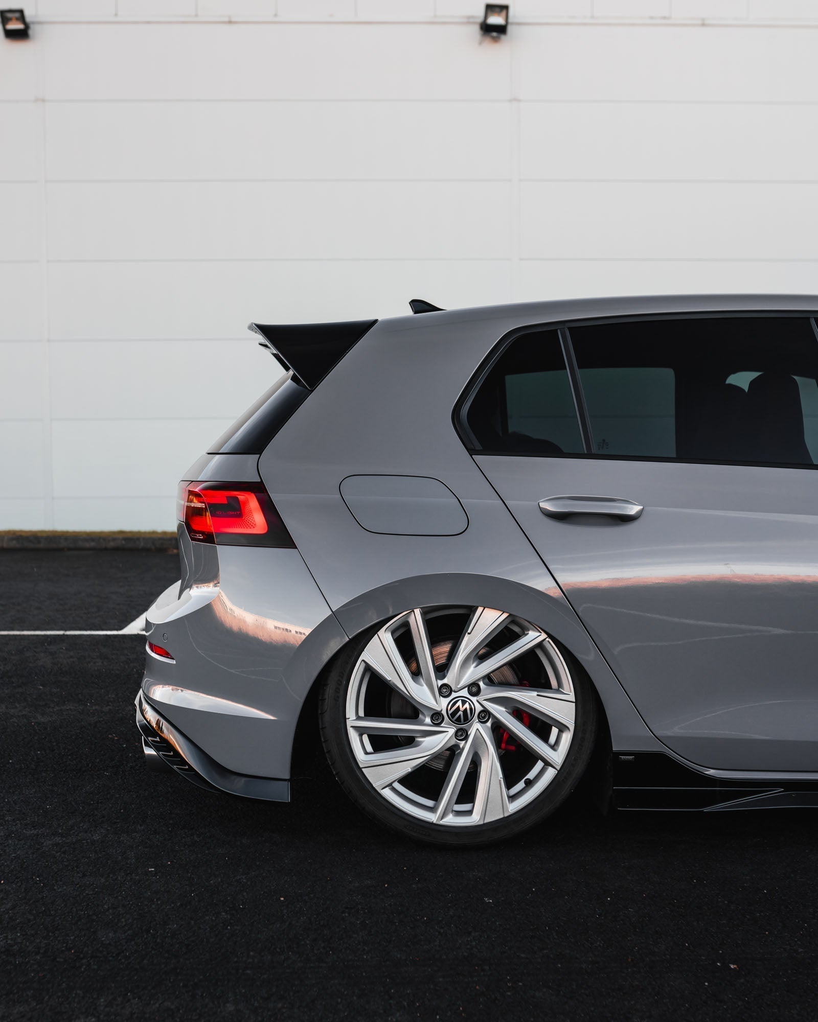 VW Golf R - Line / GTI / R / GTD / GTE Mk8 & Mk8.5 EVO - 1 Gloss Black Rear Spoiler by ZAERO (2020+) - Evolve Automotive